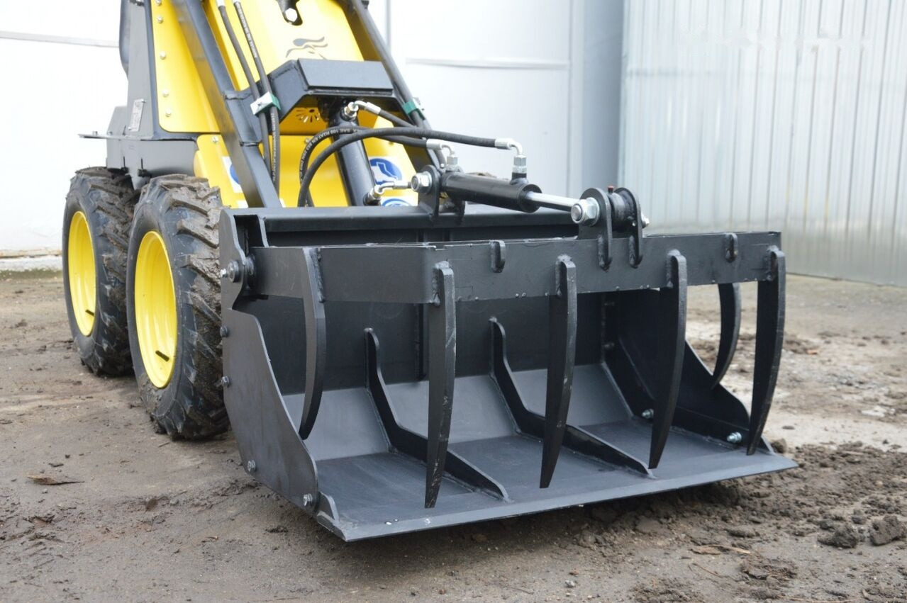 Tur Poland N520 Miniradlader Mini Hoflader Mini Lader - Kompaktiekrāvējs: foto 4 Tur Poland N520 Miniradlader Mini Hoflader Mini Lader - Kompaktiekrāvējs: foto 4