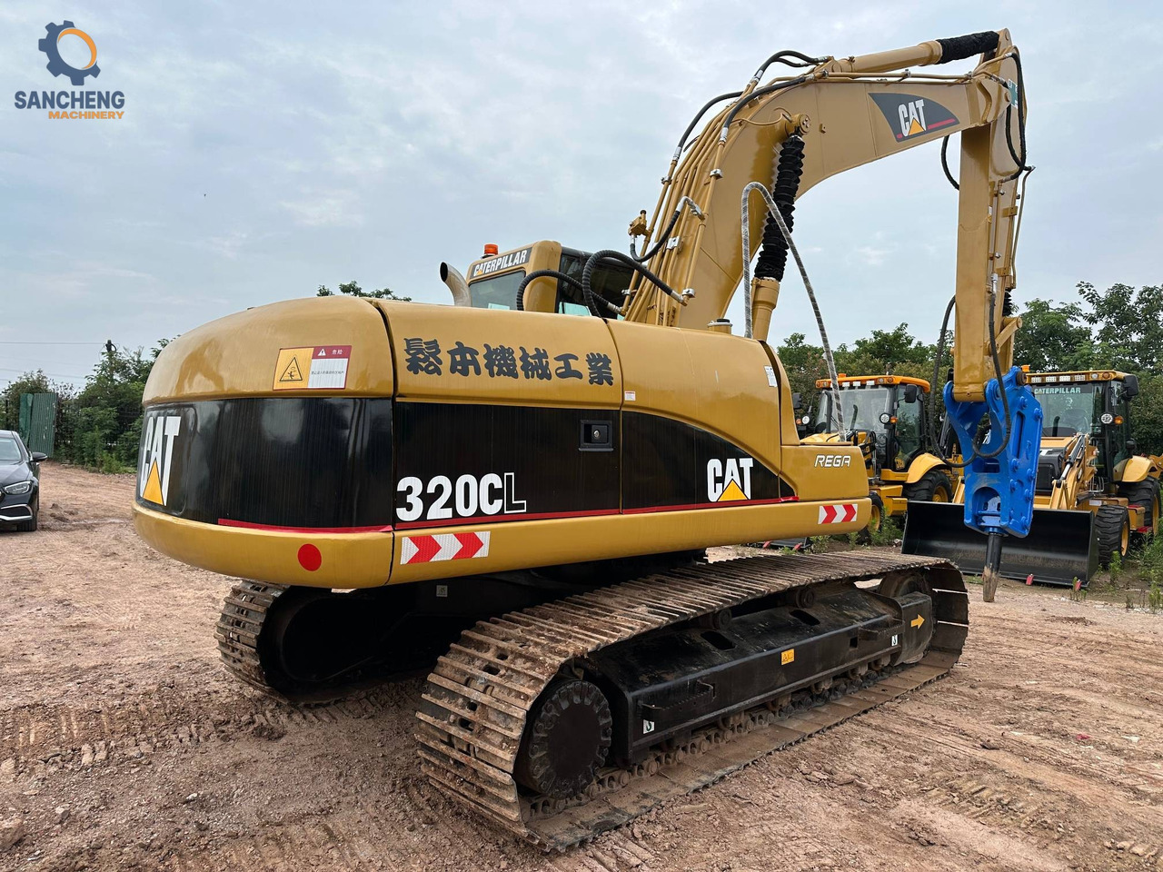 CAT 320CL with hammer - Kāpurķēžu ekskavators: foto 4 CAT 320CL with hammer - Kāpurķēžu ekskavators: foto 4