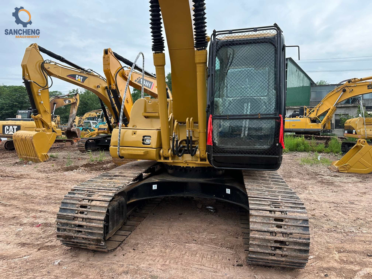 CAT 320CL with hammer - Kāpurķēžu ekskavators: foto 5 CAT 320CL with hammer - Kāpurķēžu ekskavators: foto 5