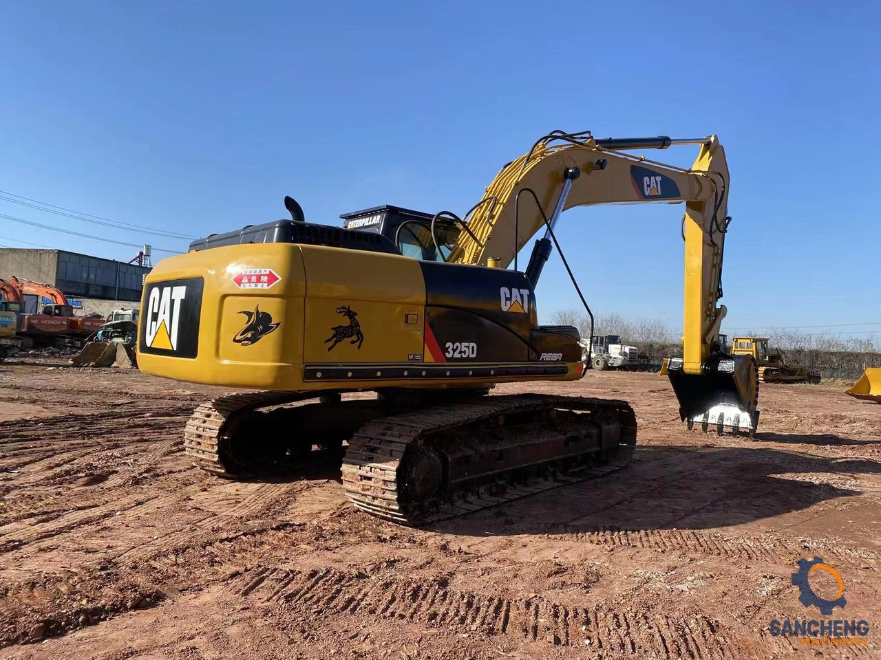 CAT 325D - Ekskavators: foto 1 CAT 325D - Ekskavators: foto 1