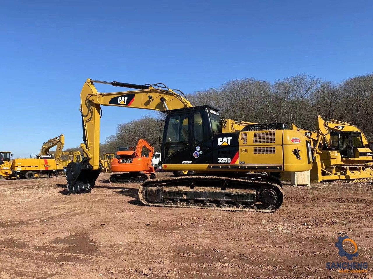 CAT 325D līzingu CAT 325D: foto 7