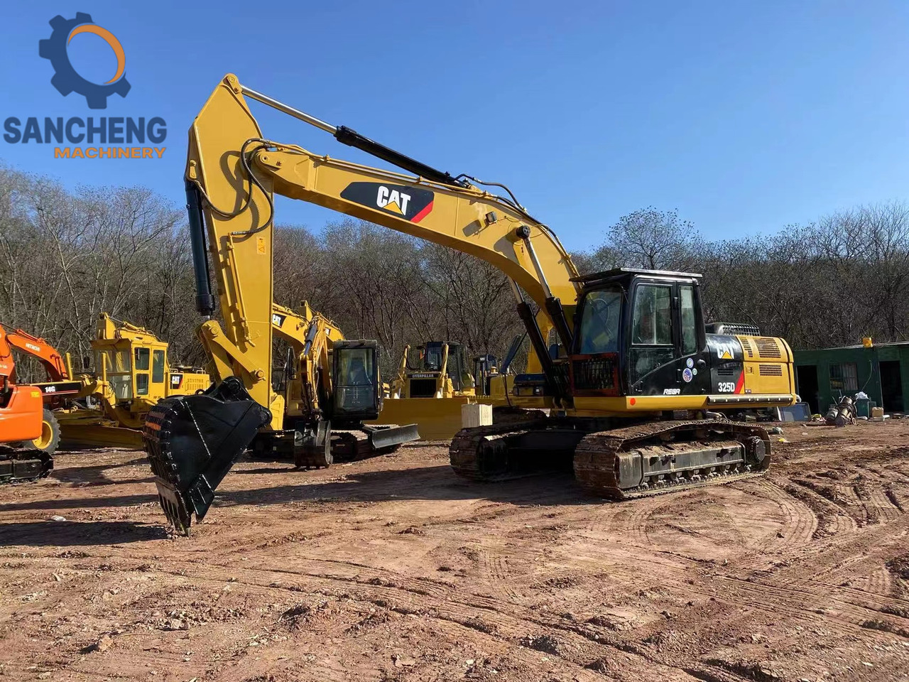 CAT 325D - Ekskavators: foto 1 CAT 325D - Ekskavators: foto 1