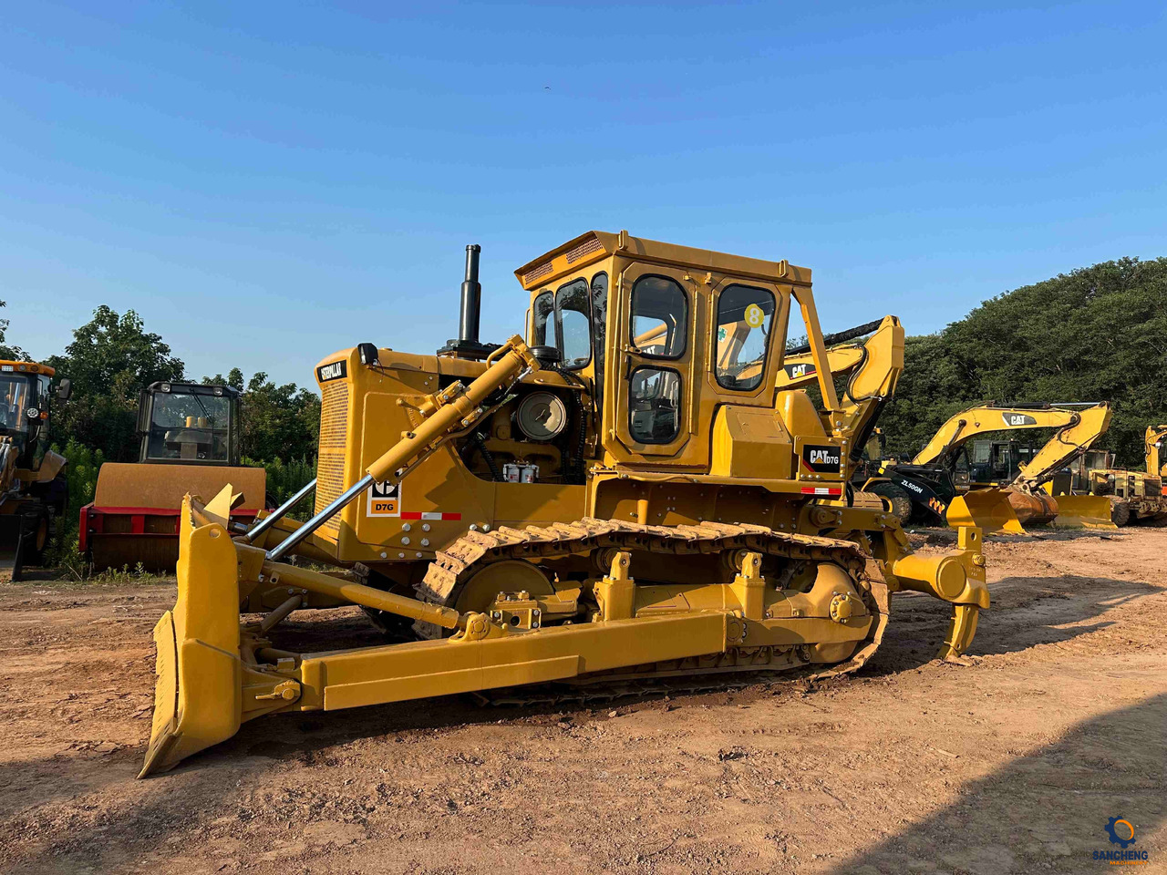CAT D7G - Buldozers: foto 3 CAT D7G - Buldozers: foto 3