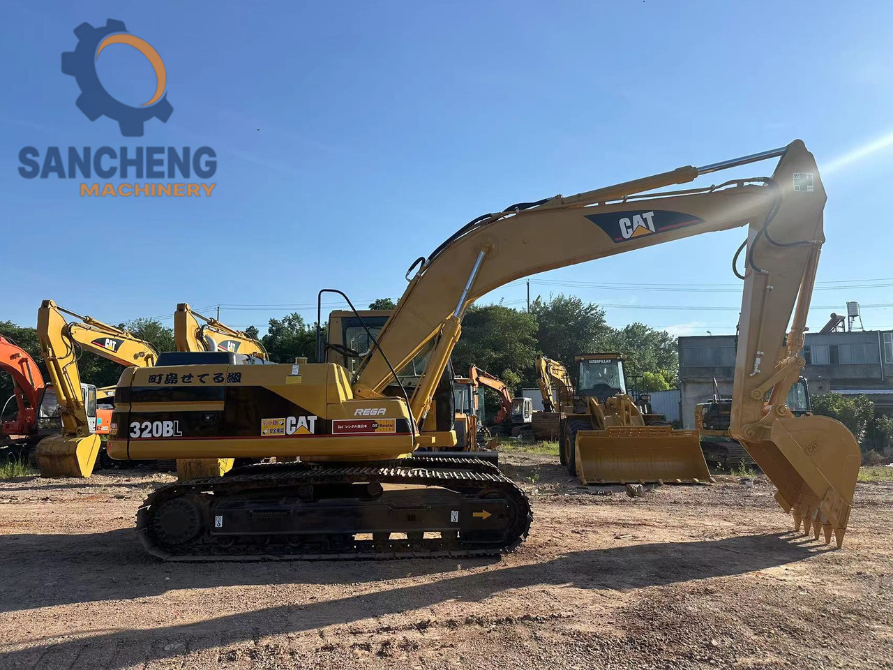 CATERPILLAR 320B - Kāpurķēžu ekskavators: foto 4 CATERPILLAR 320B - Kāpurķēžu ekskavators: foto 4
