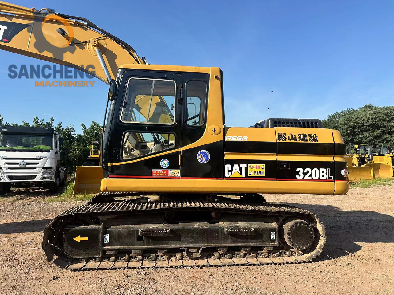 CATERPILLAR 320BL - Kāpurķēžu ekskavators: foto 3 CATERPILLAR 320BL - Kāpurķēžu ekskavators: foto 3