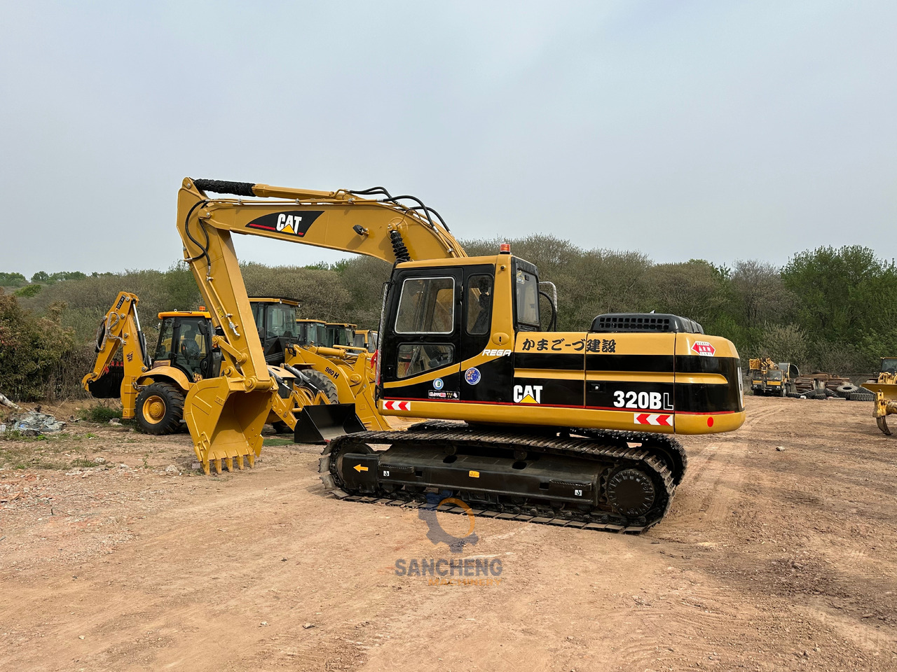 CATERPILLAR 320BL - Kāpurķēžu ekskavators: foto 1 CATERPILLAR 320BL - Kāpurķēžu ekskavators: foto 1