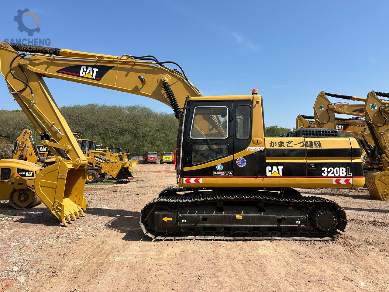 CATERPILLAR 320BL - Kāpurķēžu ekskavators: foto 1 CATERPILLAR 320BL - Kāpurķēžu ekskavators: foto 1