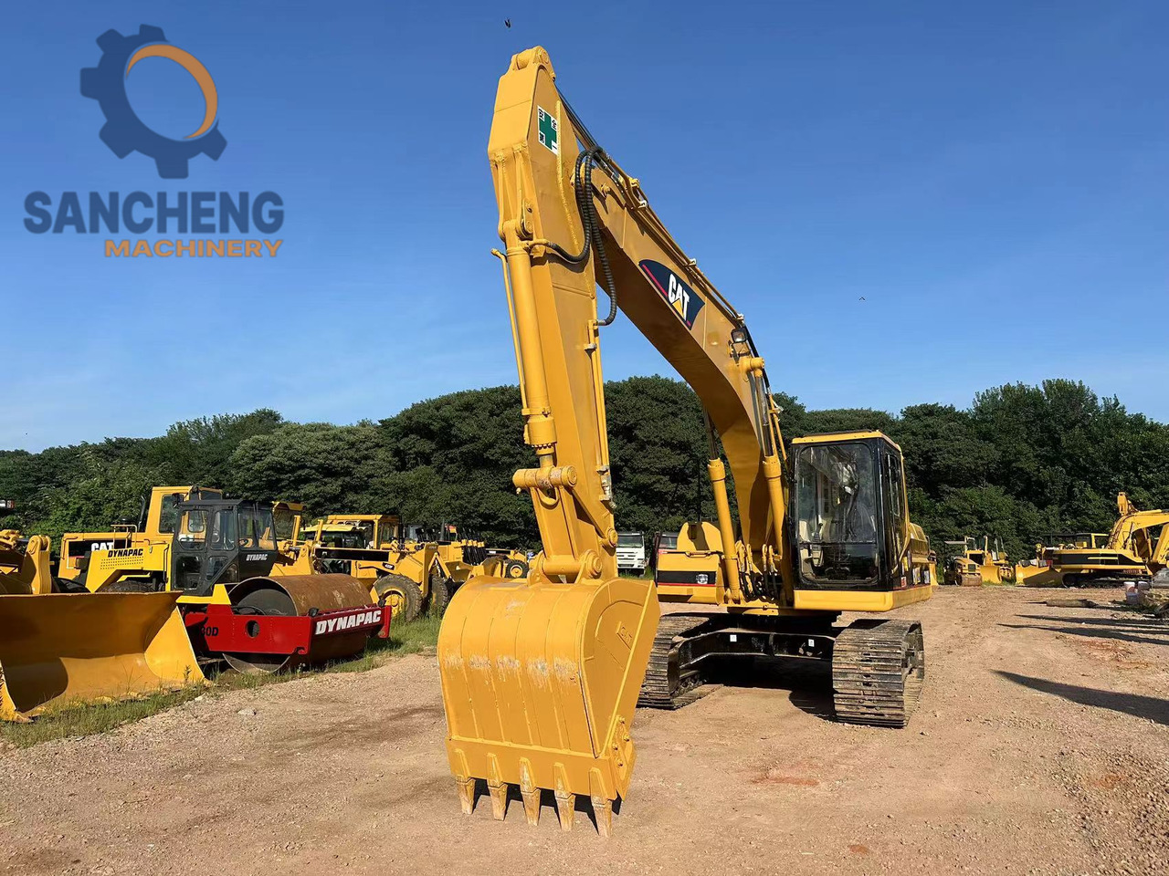 Kāpurķēžu ekskavators CATERPILLAR 320BL: foto 6