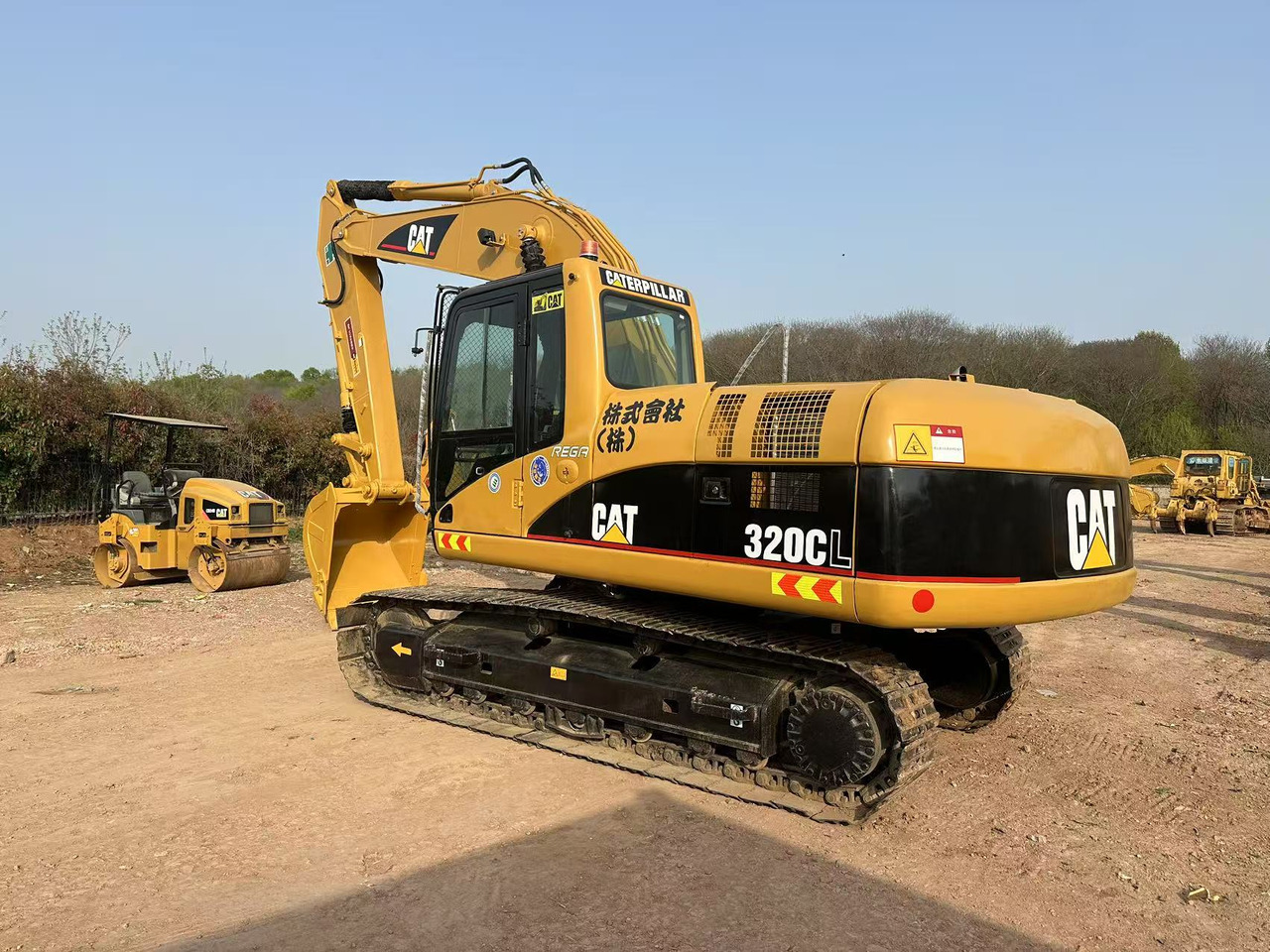 CATERPILLAR 320C - Kāpurķēžu ekskavators: foto 3 CATERPILLAR 320C - Kāpurķēžu ekskavators: foto 3