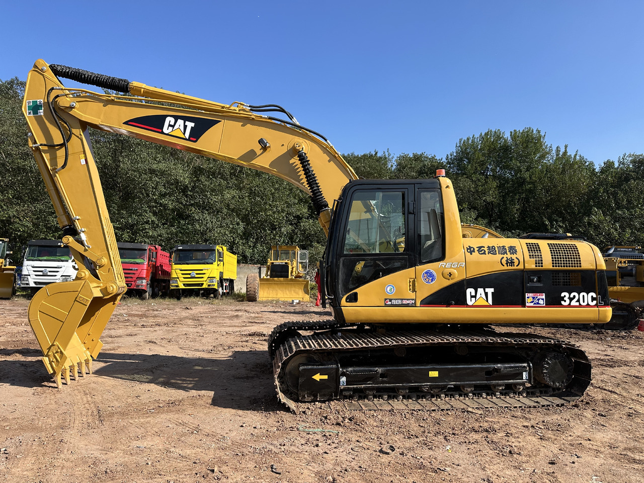 CATERPILLAR 320C - Kāpurķēžu ekskavators: foto 3 CATERPILLAR 320C - Kāpurķēžu ekskavators: foto 3