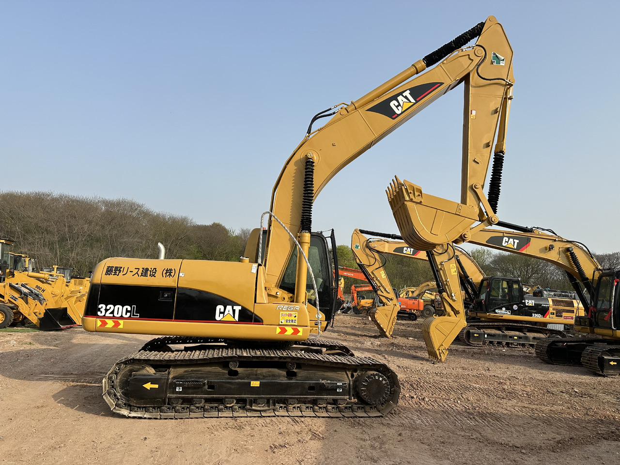 CATERPILLAR 320C - Kāpurķēžu ekskavators: foto 1 CATERPILLAR 320C - Kāpurķēžu ekskavators: foto 1