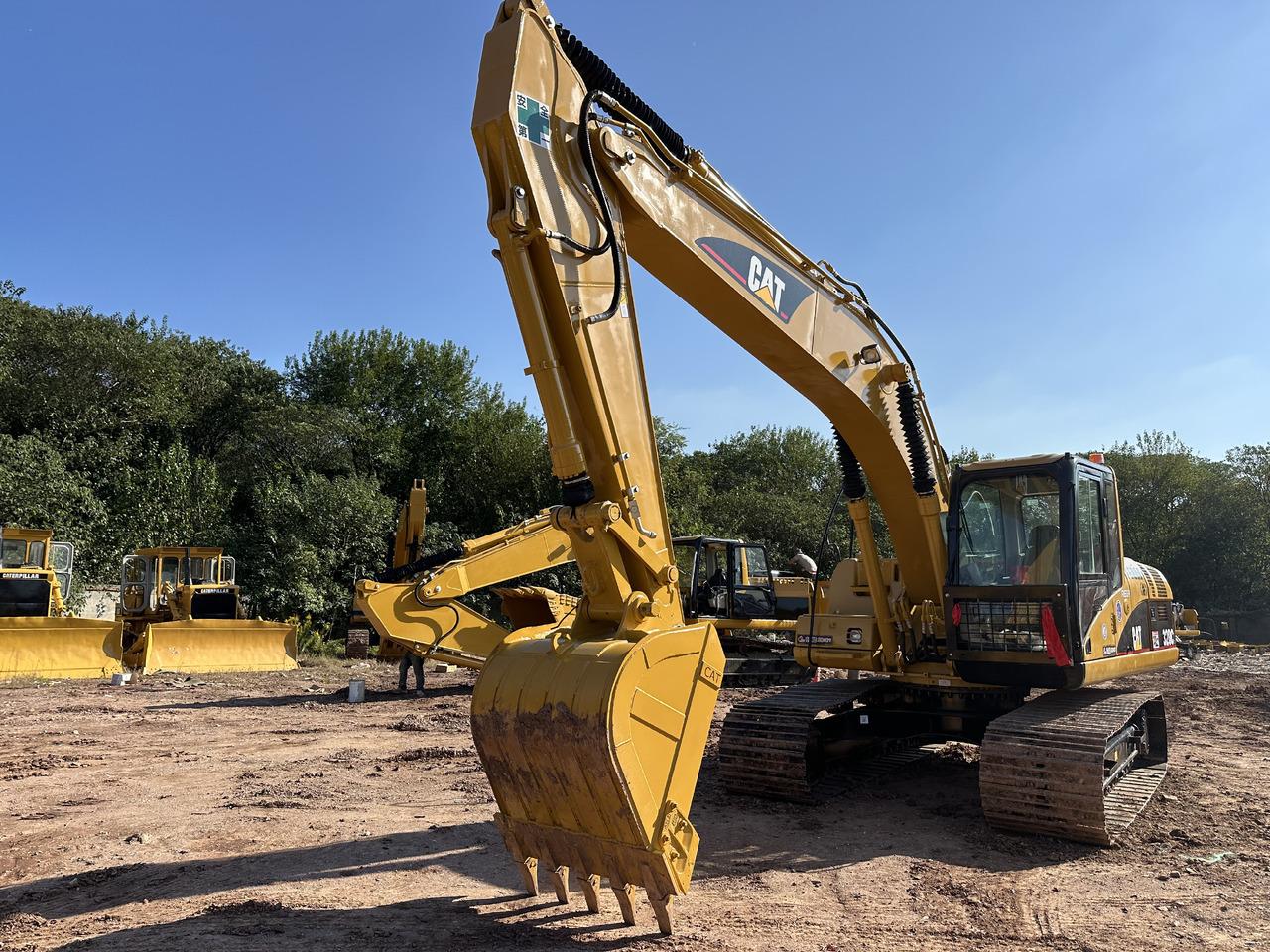CATERPILLAR 320C - Kāpurķēžu ekskavators: foto 4 CATERPILLAR 320C - Kāpurķēžu ekskavators: foto 4