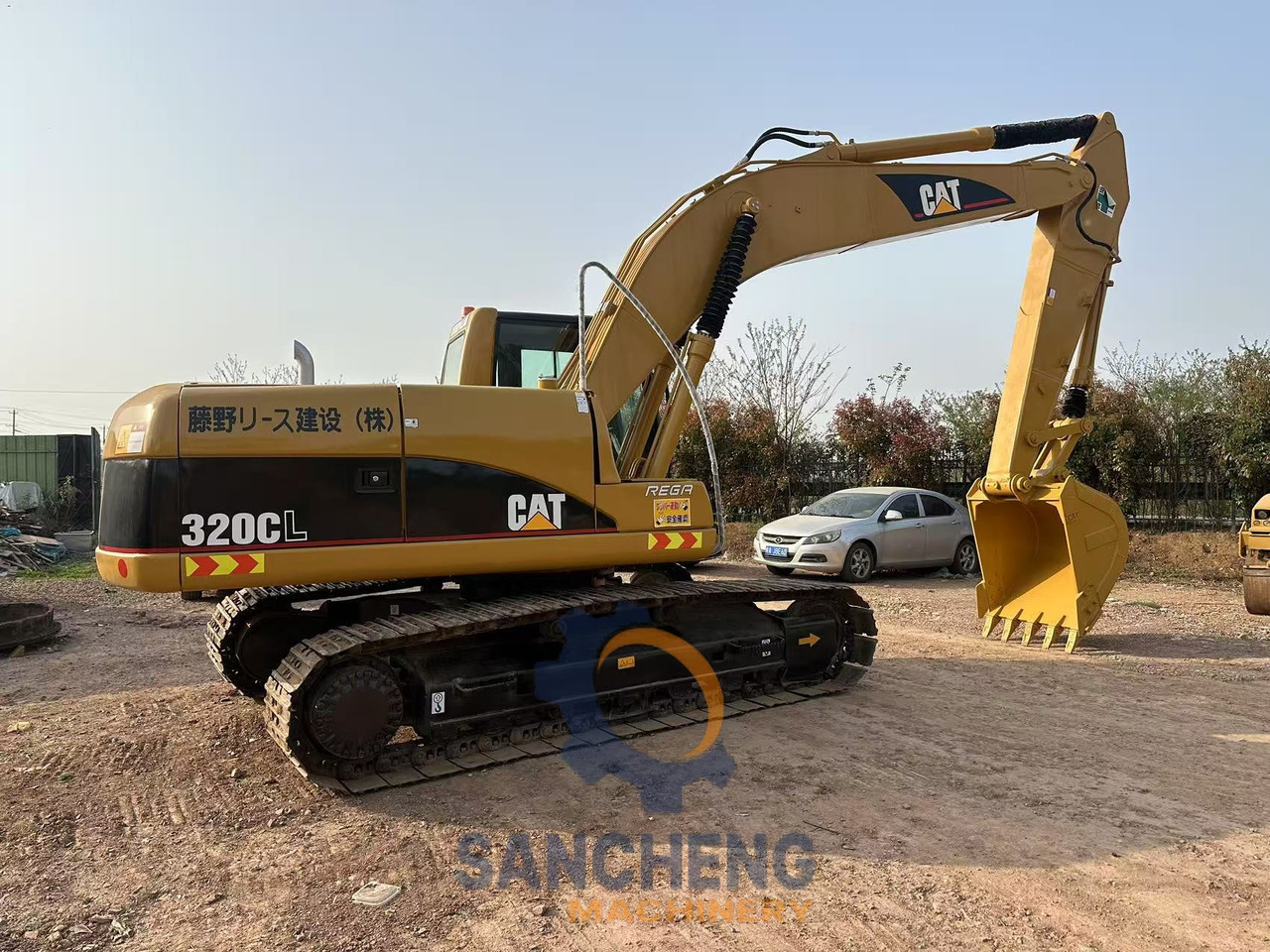 CATERPILLAR 320CL - Kāpurķēžu ekskavators: foto 2 CATERPILLAR 320CL - Kāpurķēžu ekskavators: foto 2