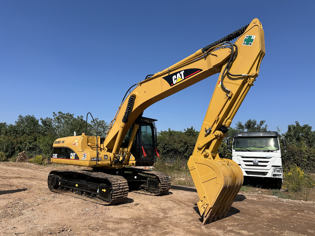 CATERPILLAR 320CL - Kāpurķēžu ekskavators: foto 4 CATERPILLAR 320CL - Kāpurķēžu ekskavators: foto 4