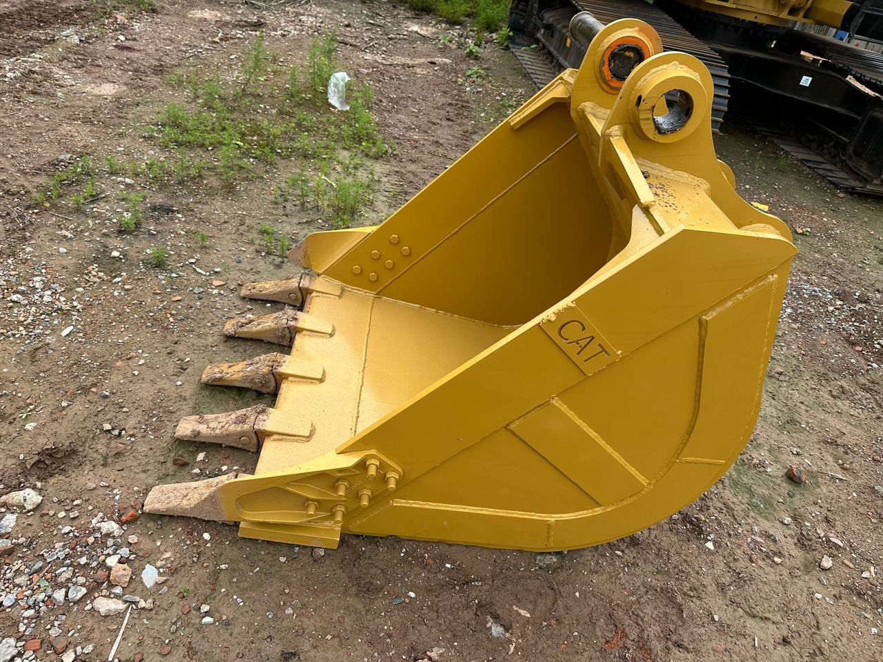 CATERPILLAR 320CL - Kāpurķēžu ekskavators: foto 5 CATERPILLAR 320CL - Kāpurķēžu ekskavators: foto 5