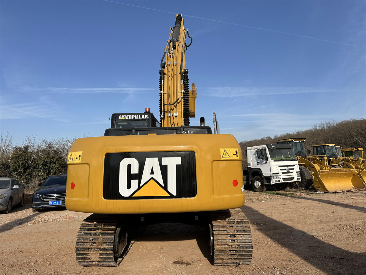 CATERPILLAR 320D - Kāpurķēžu ekskavators: foto 5 CATERPILLAR 320D - Kāpurķēžu ekskavators: foto 5