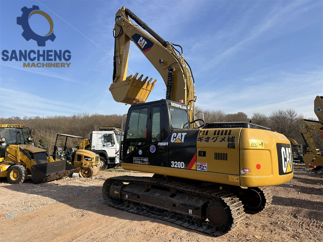 CATERPILLAR 320DL - Kāpurķēžu ekskavators: foto 2 CATERPILLAR 320DL - Kāpurķēžu ekskavators: foto 2