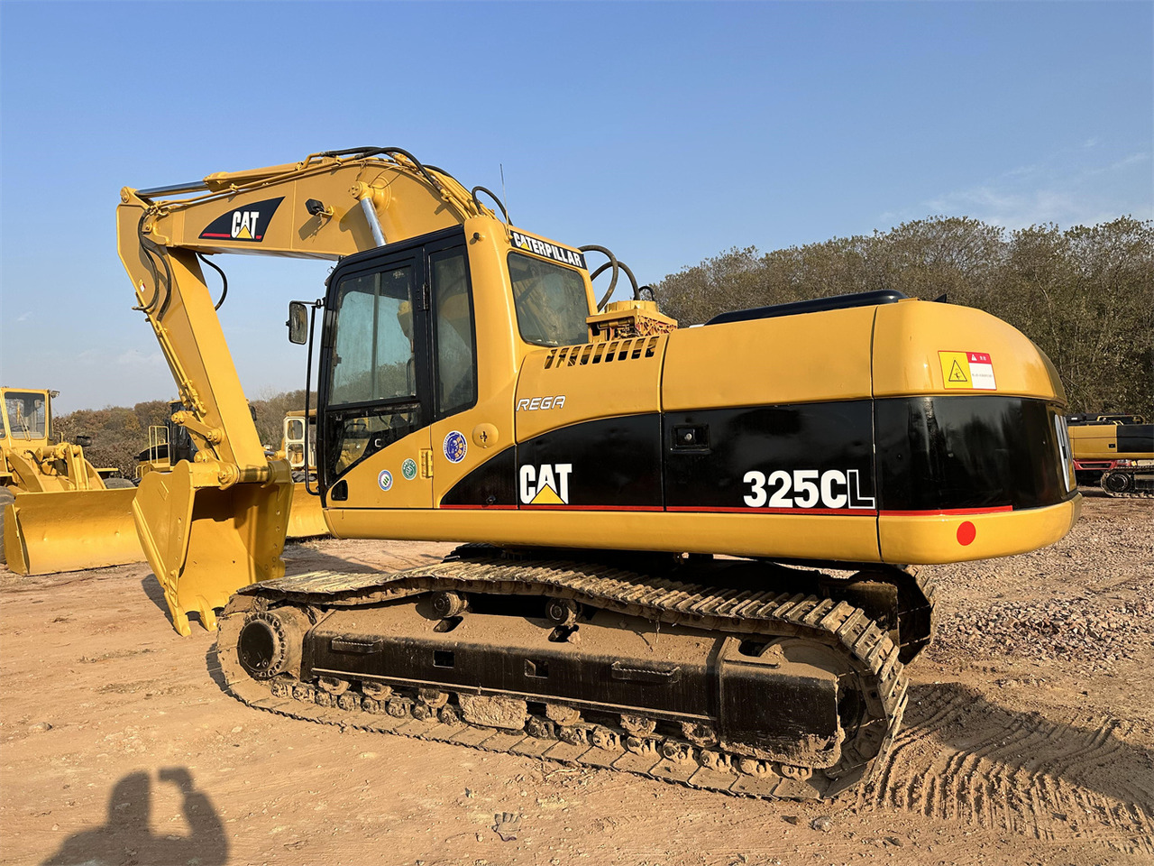 CATERPILLAR 325C - Kāpurķēžu ekskavators: foto 2 CATERPILLAR 325C - Kāpurķēžu ekskavators: foto 2