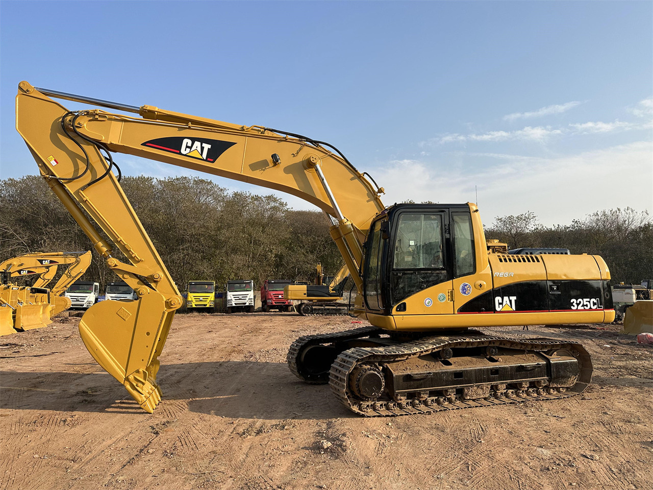 CATERPILLAR 325C - Kāpurķēžu ekskavators: foto 5 CATERPILLAR 325C - Kāpurķēžu ekskavators: foto 5