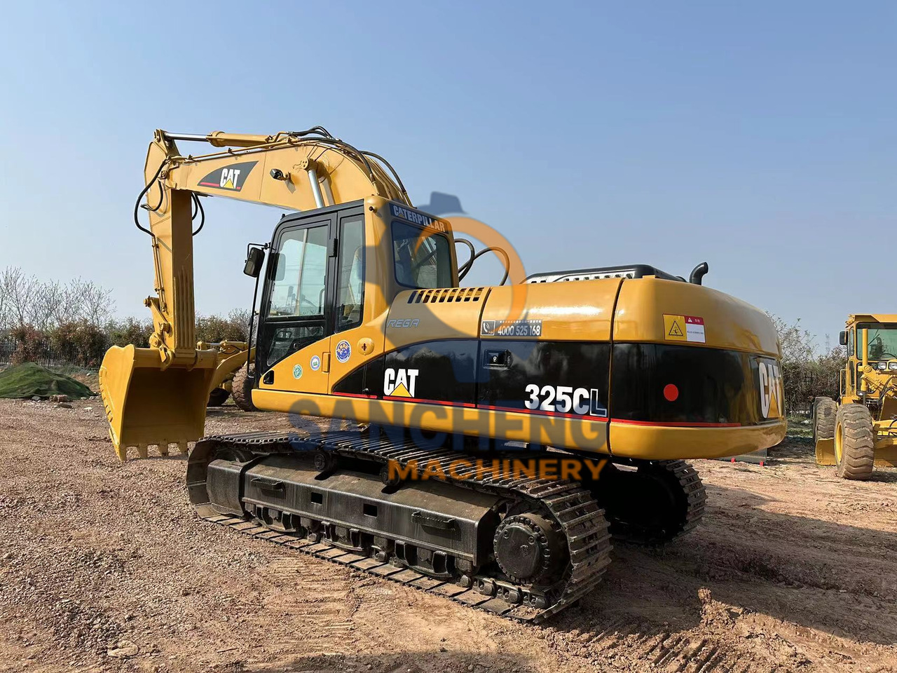 CATERPILLAR 325CL - Kāpurķēžu ekskavators: foto 2 CATERPILLAR 325CL - Kāpurķēžu ekskavators: foto 2