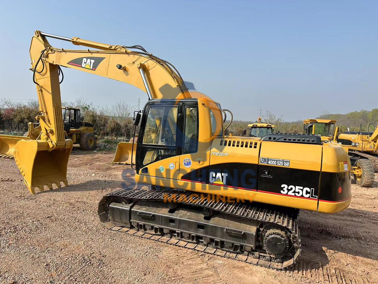 CATERPILLAR 325CL - Kāpurķēžu ekskavators: foto 1 CATERPILLAR 325CL - Kāpurķēžu ekskavators: foto 1