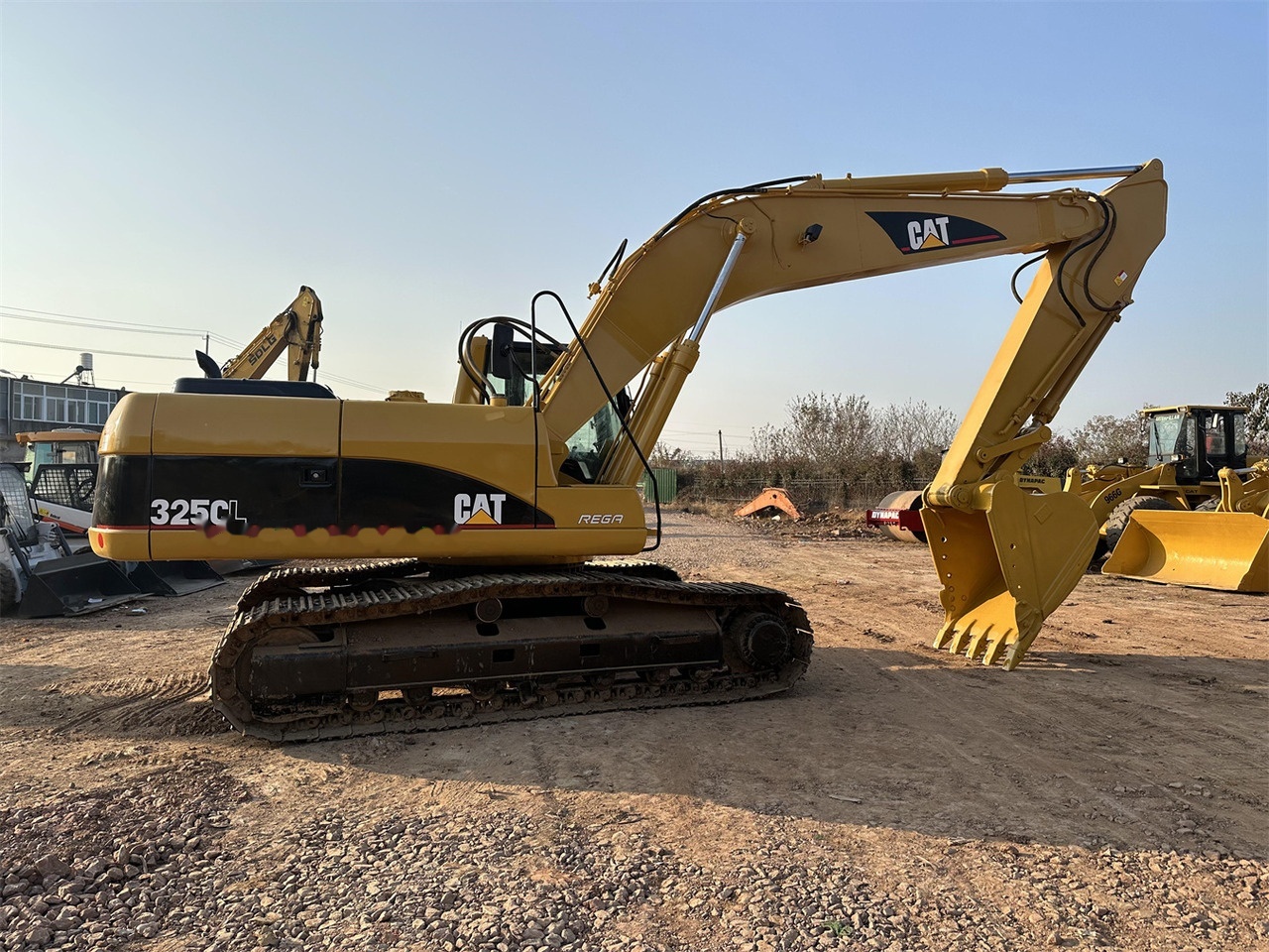 CATERPILLAR 325CL - Kāpurķēžu ekskavators: foto 5 CATERPILLAR 325CL - Kāpurķēžu ekskavators: foto 5