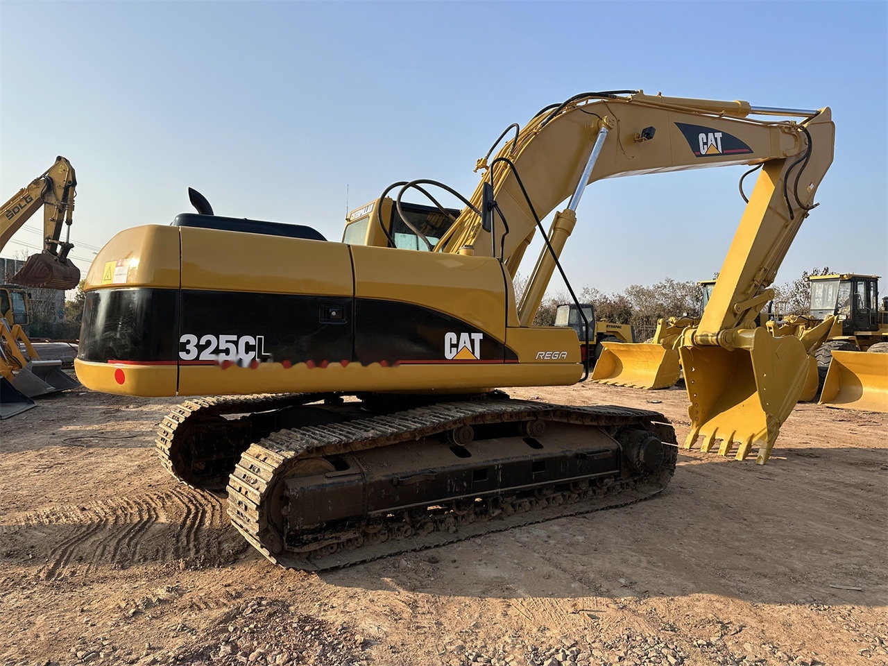CATERPILLAR 325CL - Kāpurķēžu ekskavators: foto 4 CATERPILLAR 325CL - Kāpurķēžu ekskavators: foto 4
