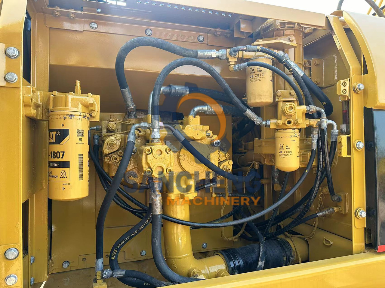 CATERPILLAR 325CL - Kāpurķēžu ekskavators: foto 5 CATERPILLAR 325CL - Kāpurķēžu ekskavators: foto 5