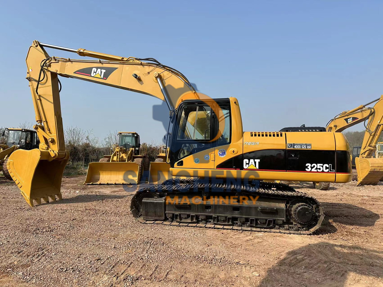 CATERPILLAR 325CL - Kāpurķēžu ekskavators: foto 3 CATERPILLAR 325CL - Kāpurķēžu ekskavators: foto 3