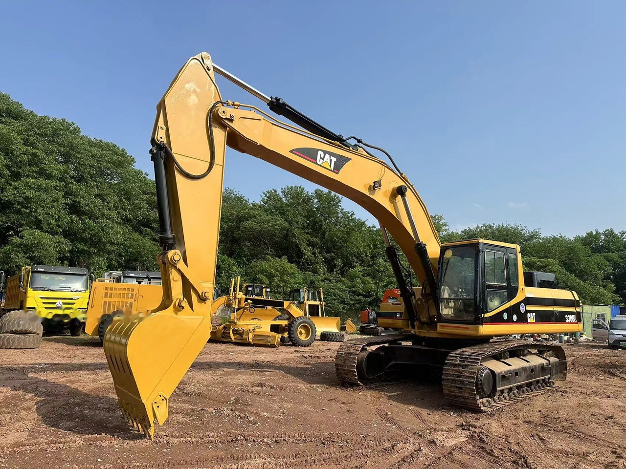 CATERPILLAR 330B - Kāpurķēžu ekskavators: foto 5 CATERPILLAR 330B - Kāpurķēžu ekskavators: foto 5