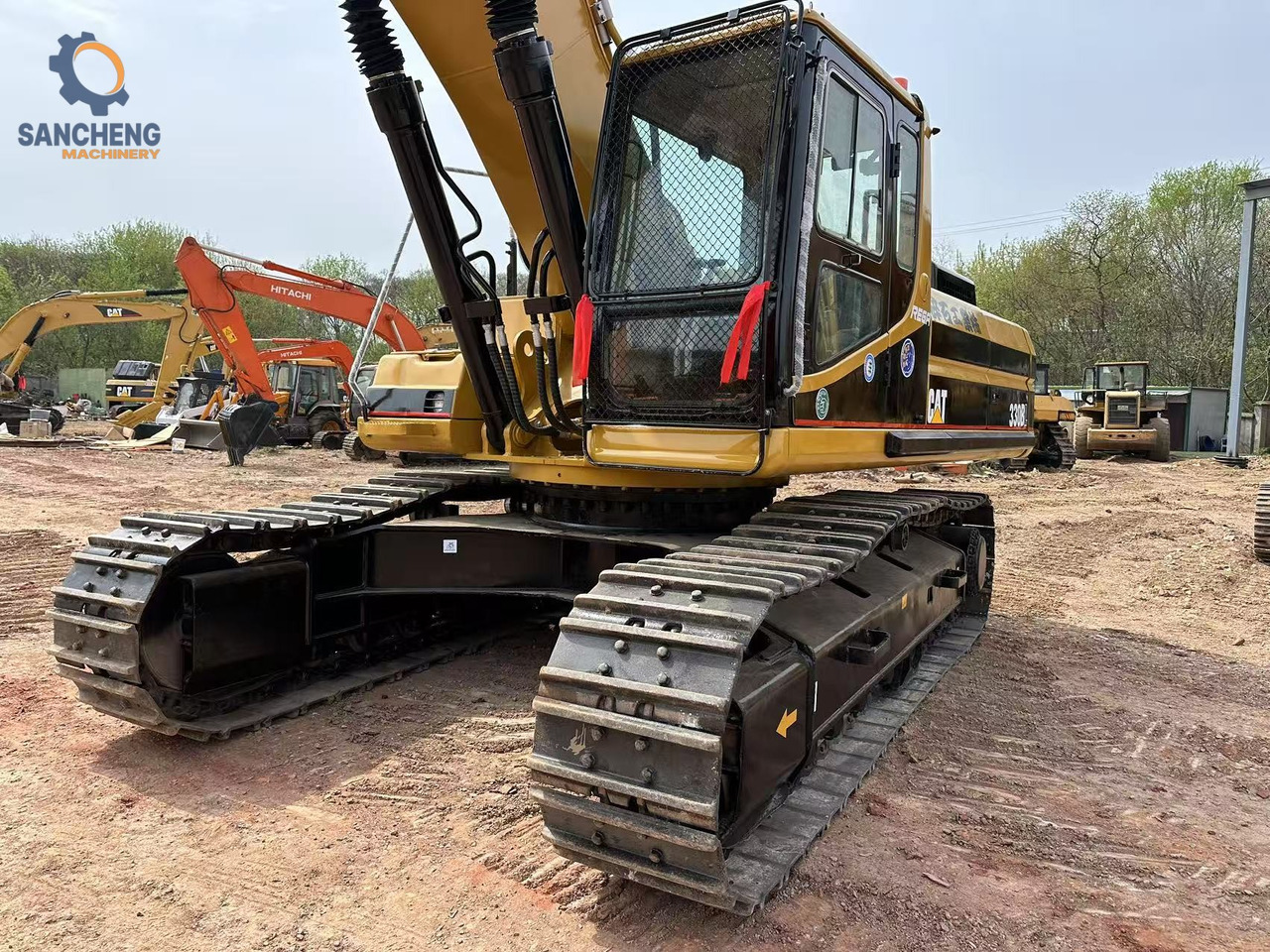 Kāpurķēžu ekskavators CATERPILLAR 330BL: foto 9