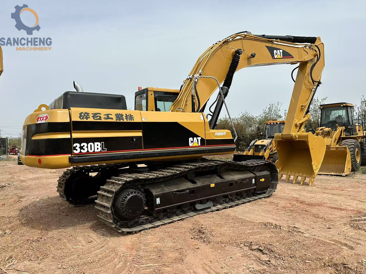 CATERPILLAR 330BL - Kāpurķēžu ekskavators: foto 1 CATERPILLAR 330BL - Kāpurķēžu ekskavators: foto 1