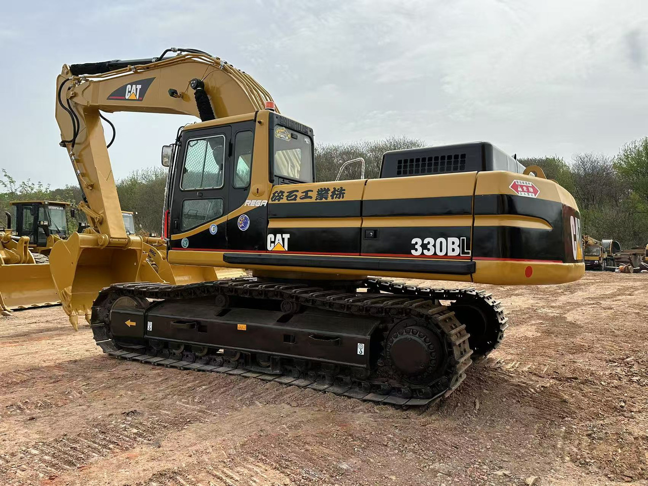 CATERPILLAR 330BL - Ekskavators: foto 2 CATERPILLAR 330BL - Ekskavators: foto 2