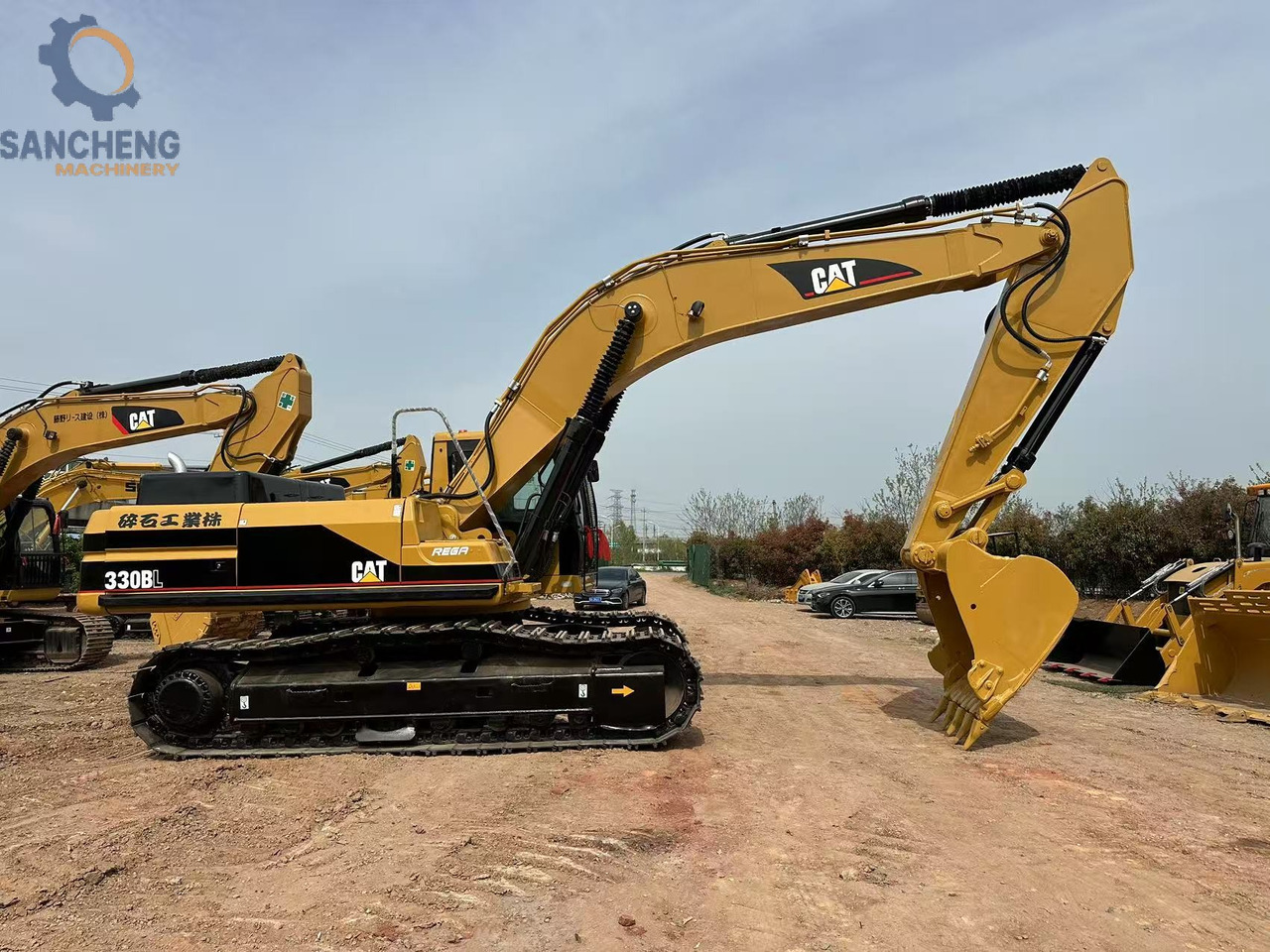 CATERPILLAR 330BL - Kāpurķēžu ekskavators: foto 2 CATERPILLAR 330BL - Kāpurķēžu ekskavators: foto 2