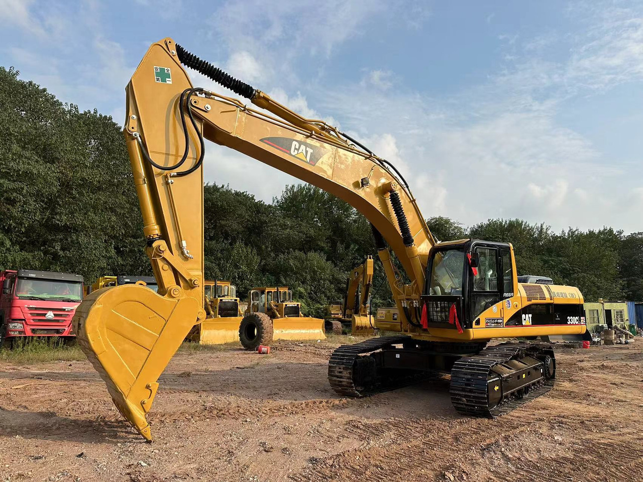 CATERPILLAR 330CL - Ekskavators: foto 1 CATERPILLAR 330CL - Ekskavators: foto 1