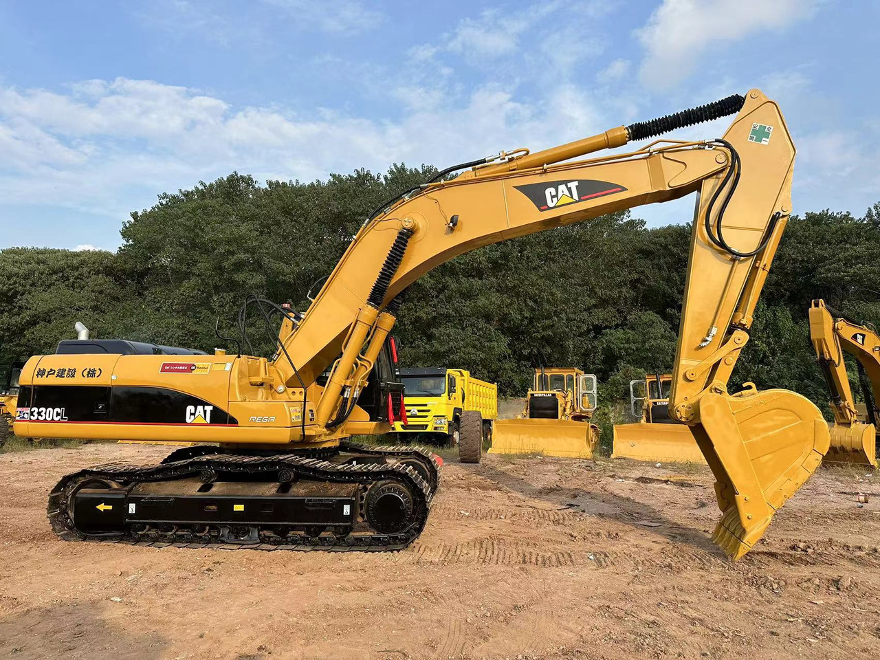 CATERPILLAR 330CL - Ekskavators: foto 2 CATERPILLAR 330CL - Ekskavators: foto 2