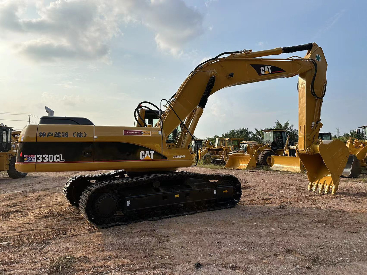 CATERPILLAR 330CL - Ekskavators: foto 3 CATERPILLAR 330CL - Ekskavators: foto 3