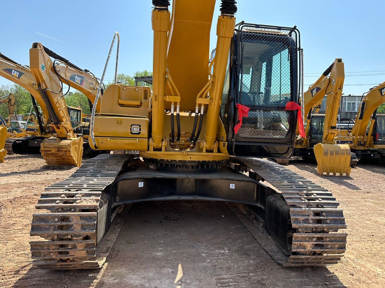 CATERPILLAR 330CL - Kāpurķēžu ekskavators: foto 4 CATERPILLAR 330CL - Kāpurķēžu ekskavators: foto 4