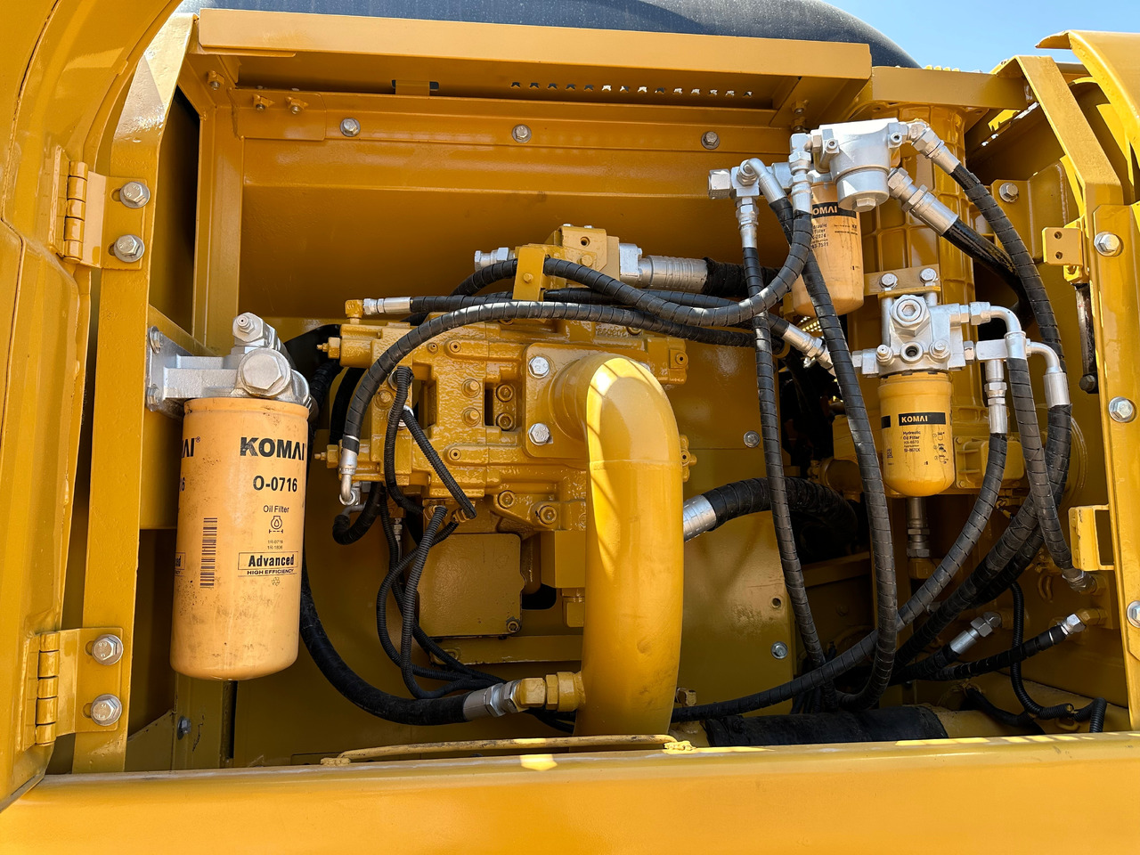 Kāpurķēžu ekskavators CATERPILLAR 330CL: foto 9