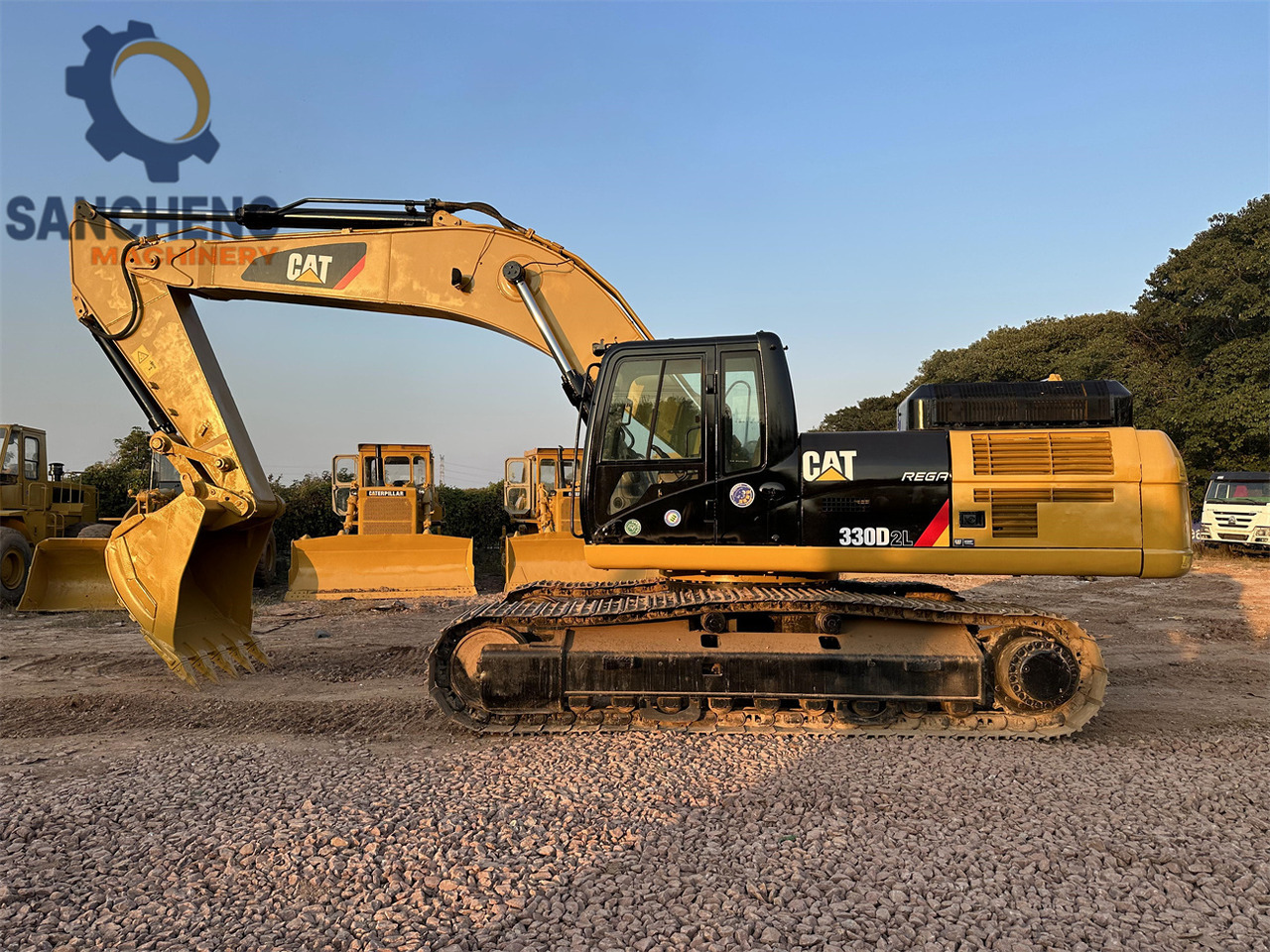 CATERPILLAR 330D2L - Kāpurķēžu ekskavators: foto 4 CATERPILLAR 330D2L - Kāpurķēžu ekskavators: foto 4