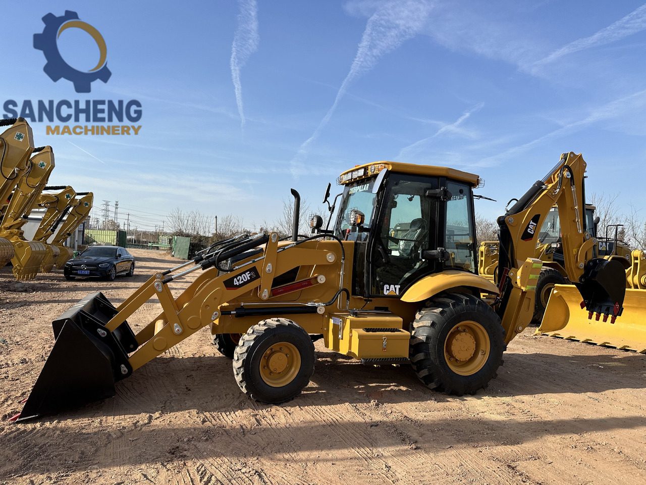 CATERPILLAR 420F2 - Ekskavators-iekrāvējs: foto 4 CATERPILLAR 420F2 - Ekskavators-iekrāvējs: foto 4