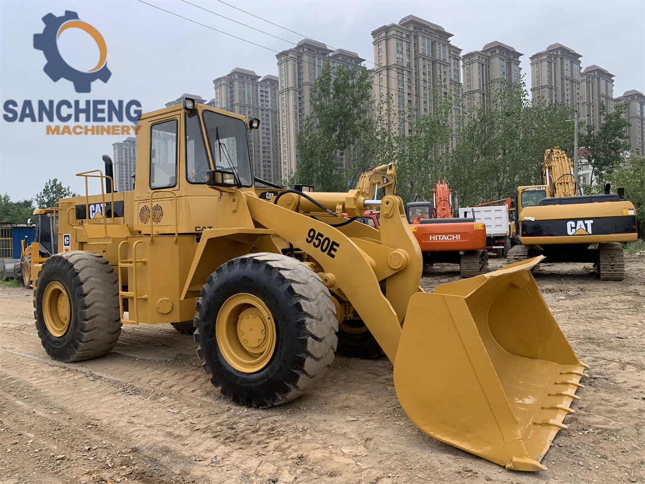 CATERPILLAR 950E - Riteņu iekrāvējs: foto 1 CATERPILLAR 950E - Riteņu iekrāvējs: foto 1