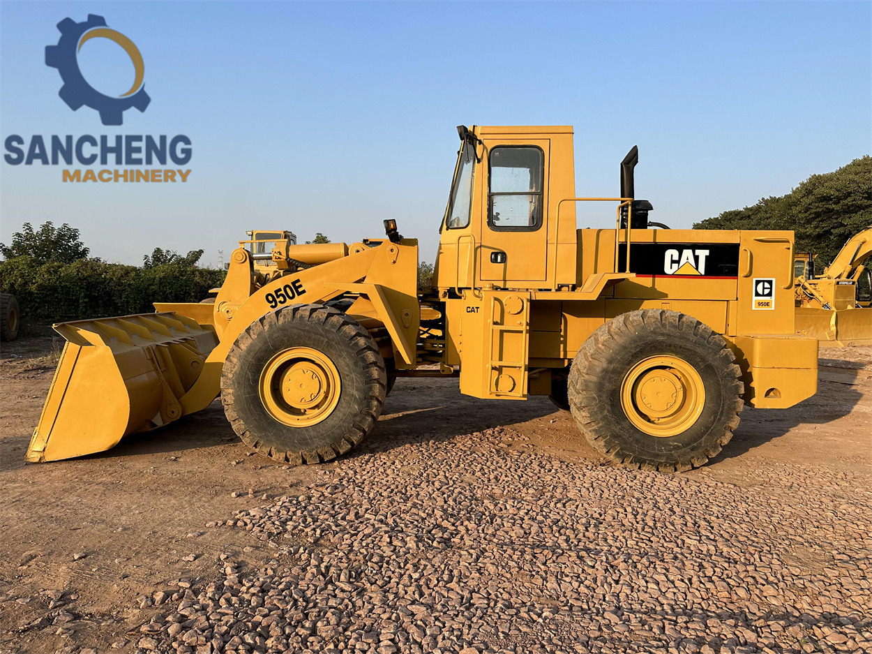 CATERPILLAR 950E - Riteņu iekrāvējs: foto 5 CATERPILLAR 950E - Riteņu iekrāvējs: foto 5