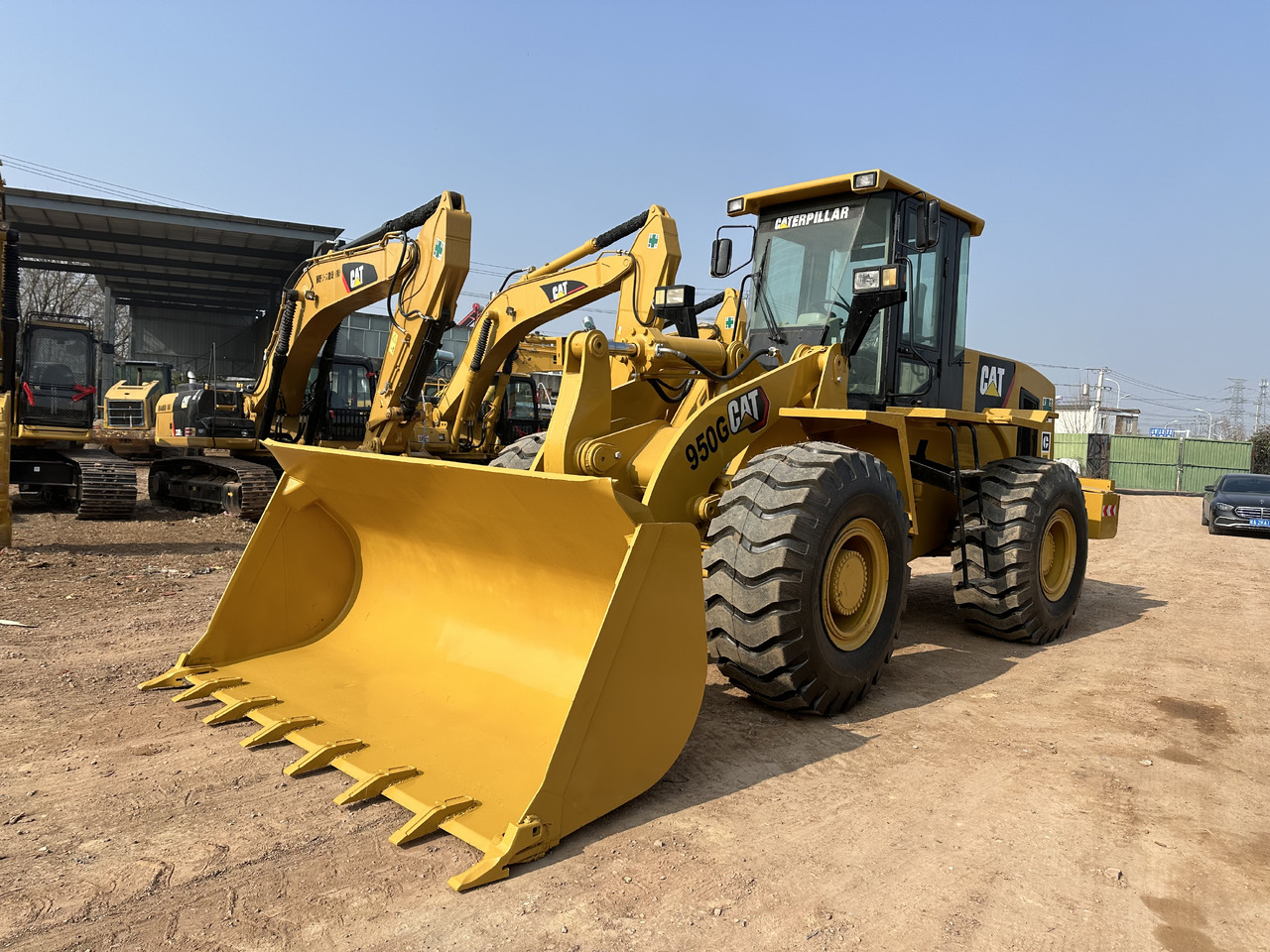 CATERPILLAR 950G - Riteņu iekrāvējs: foto 3 CATERPILLAR 950G - Riteņu iekrāvējs: foto 3