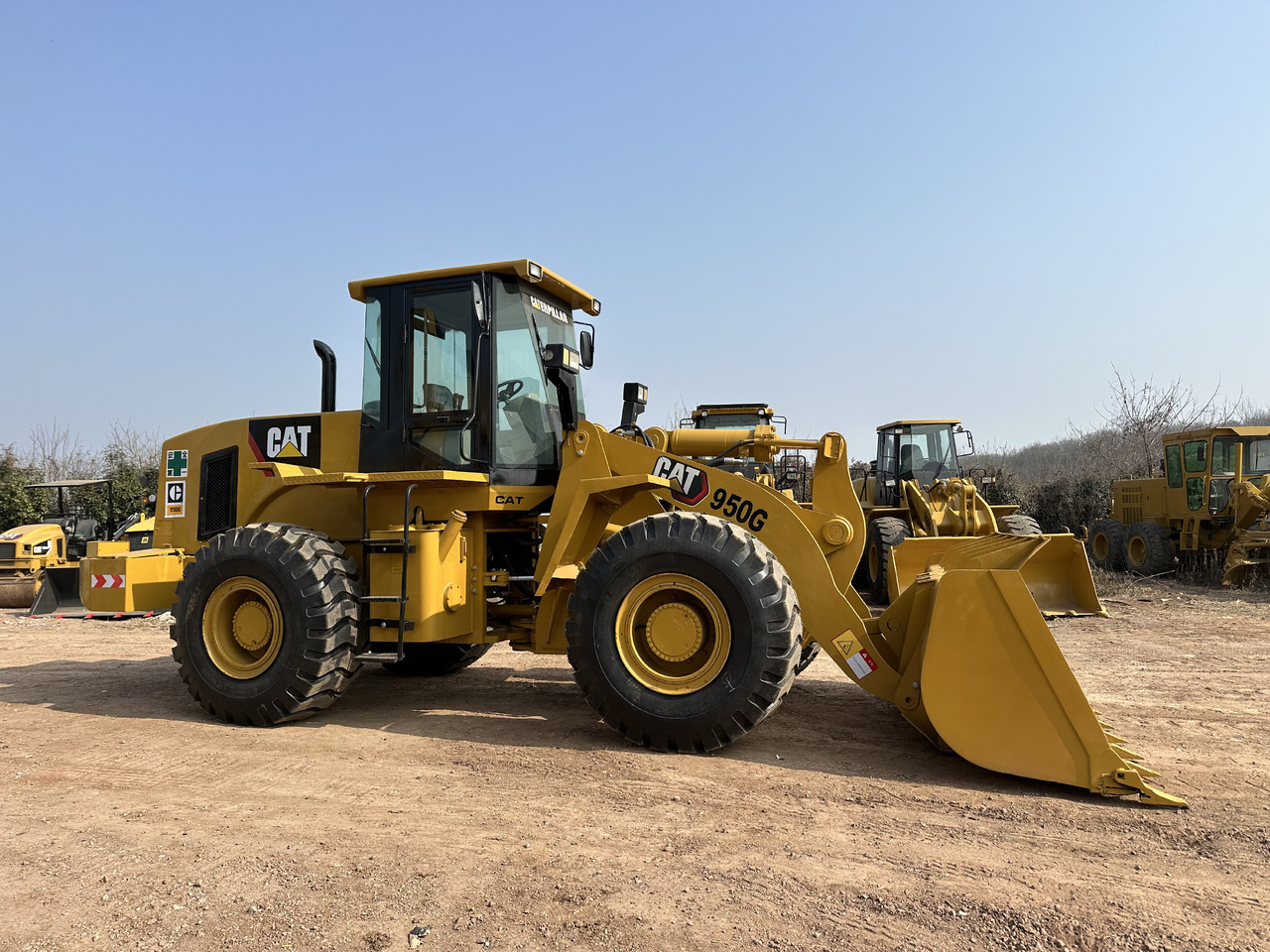 CATERPILLAR 950G - Riteņu iekrāvējs: foto 5 CATERPILLAR 950G - Riteņu iekrāvējs: foto 5