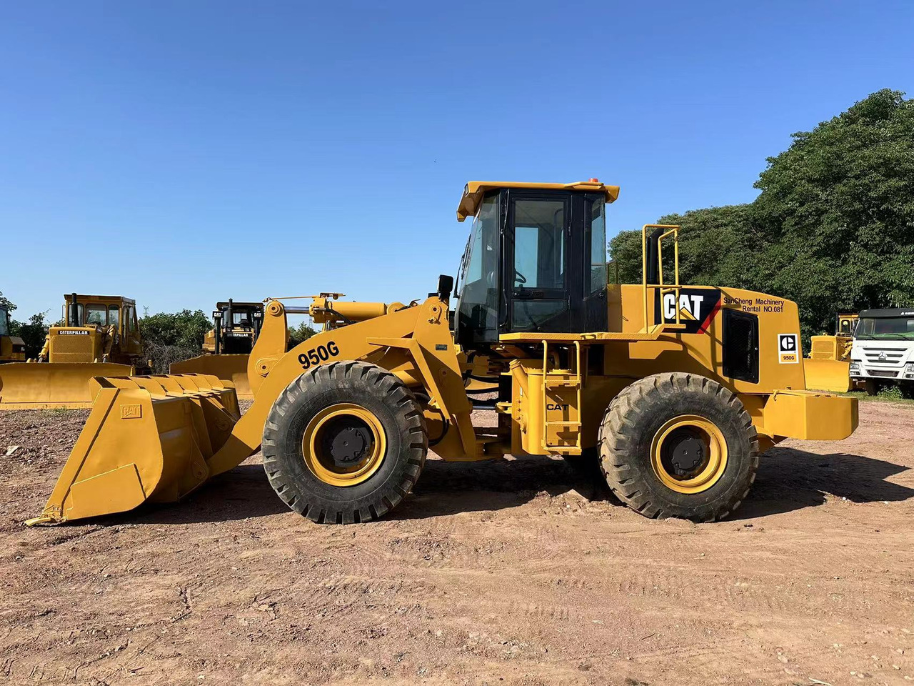 CATERPILLAR 950G - Riteņu iekrāvējs: foto 5 CATERPILLAR 950G - Riteņu iekrāvējs: foto 5