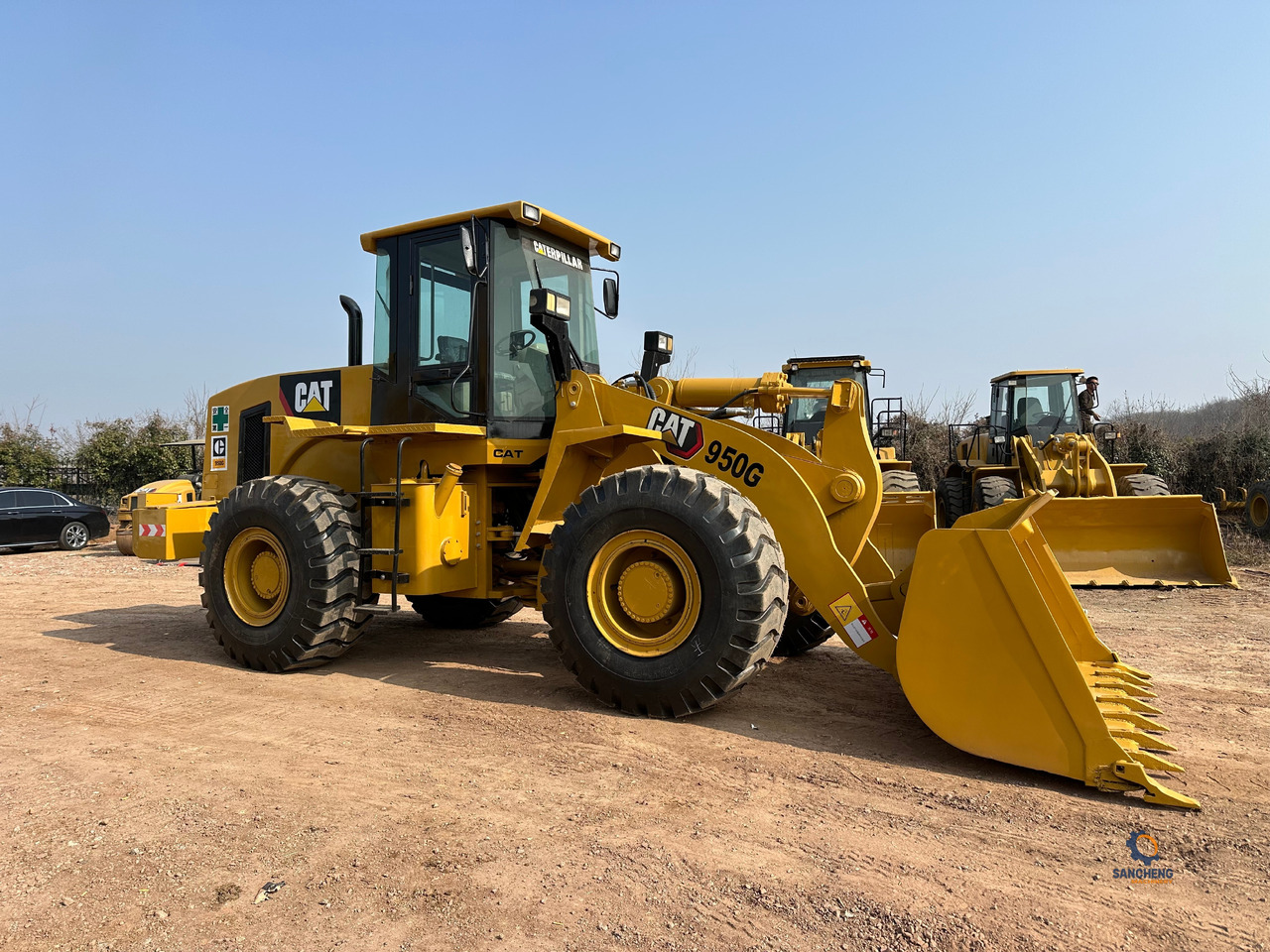 CATERPILLAR 950G - Riteņu iekrāvējs: foto 1 CATERPILLAR 950G - Riteņu iekrāvējs: foto 1