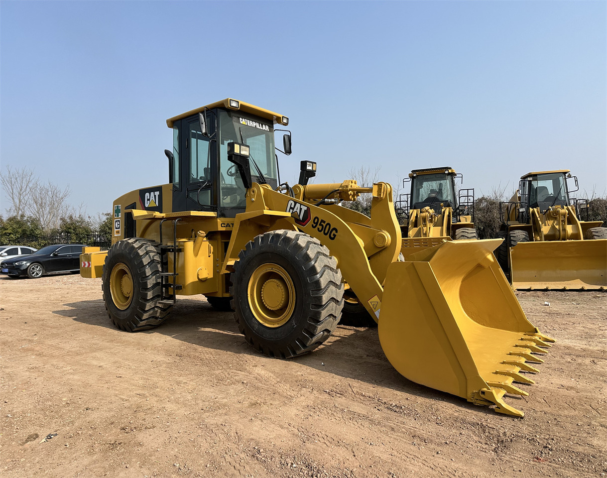 CATERPILLAR 950G - Riteņu iekrāvējs: foto 2 CATERPILLAR 950G - Riteņu iekrāvējs: foto 2