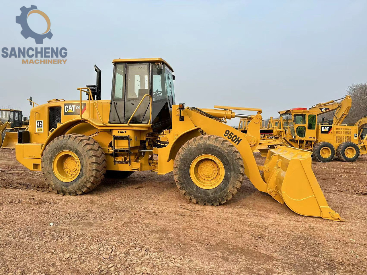 Riteņu iekrāvējs CATERPILLAR 950H: foto 8