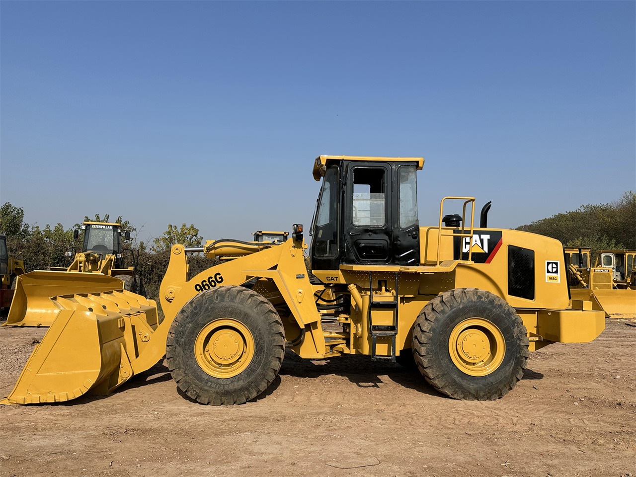 CATERPILLAR 966G - Riteņu iekrāvējs: foto 2 CATERPILLAR 966G - Riteņu iekrāvējs: foto 2